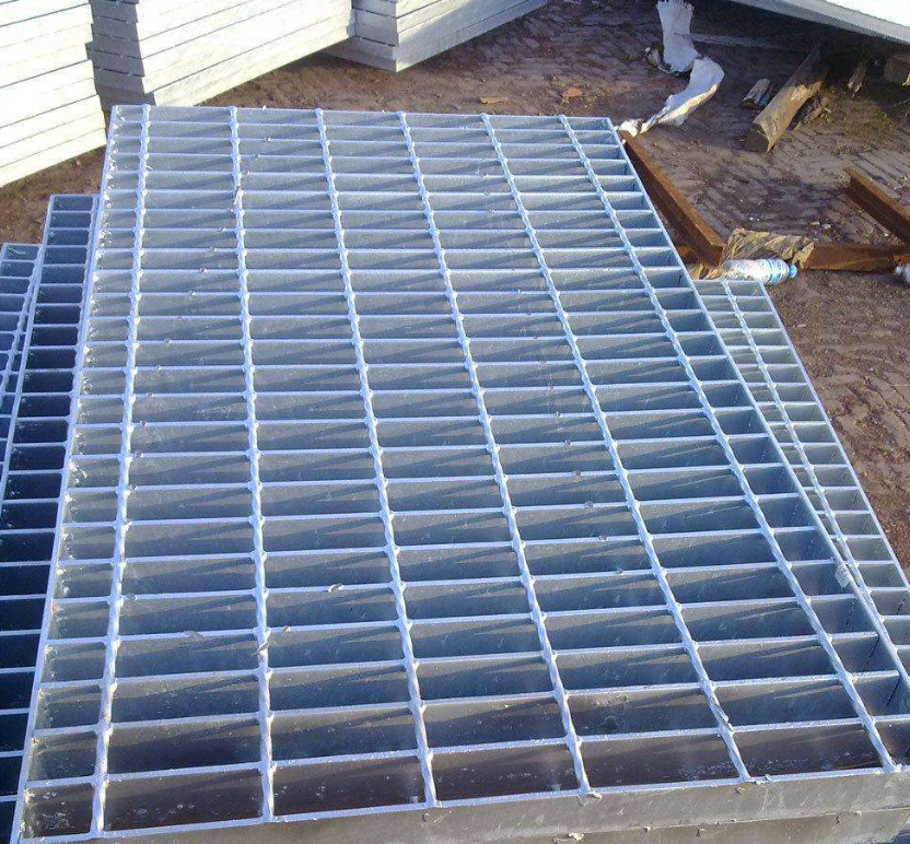 冷鍍鋅鋼格柵G255/40/50S，檢修平臺2米×2米